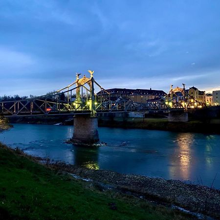 Ferienwohnung An Der Idyllischen Salzachschleife Naehe Salzburg 라우펜 외부 사진