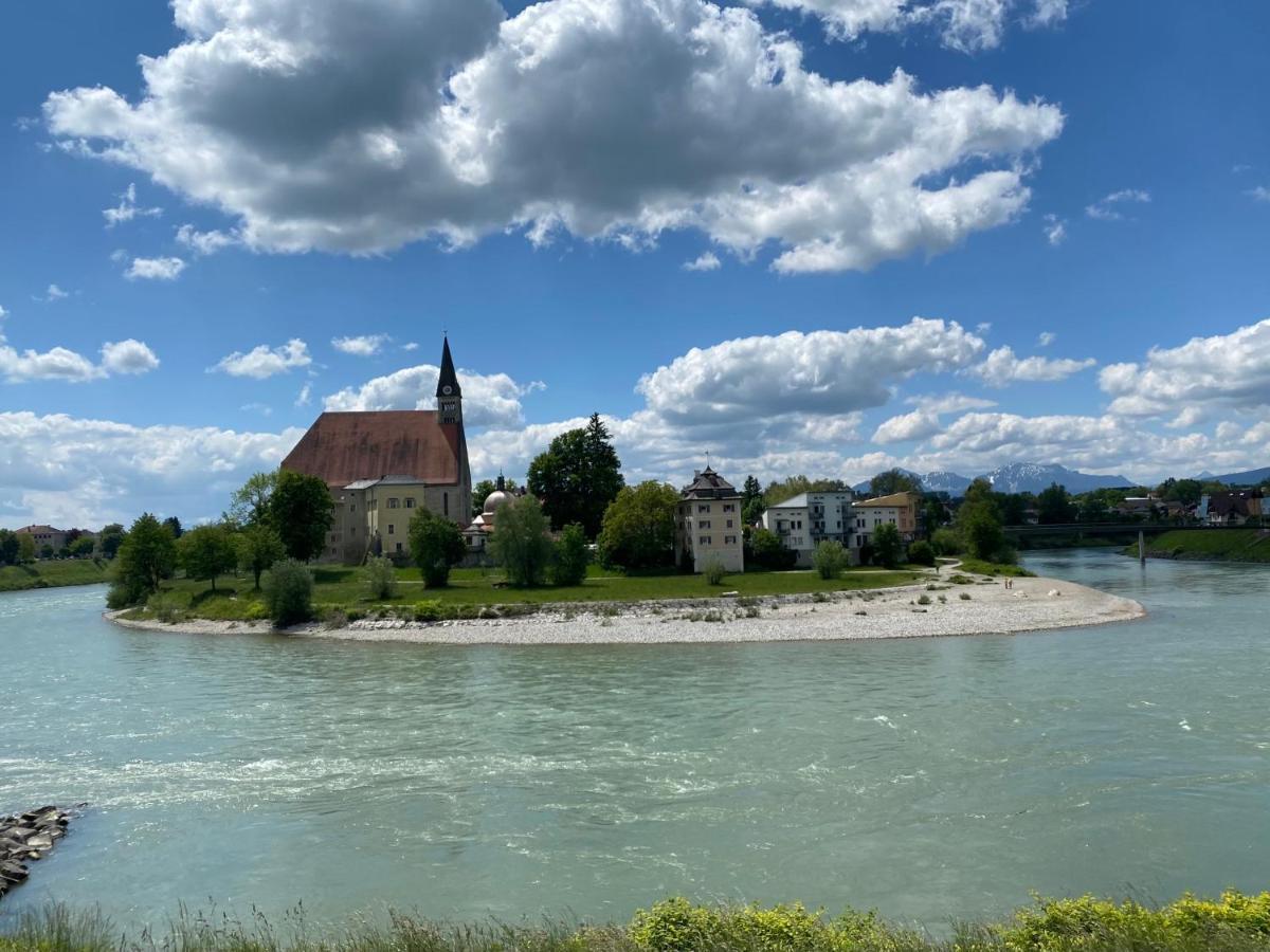 Ferienwohnung An Der Idyllischen Salzachschleife Naehe Salzburg 라우펜 외부 사진