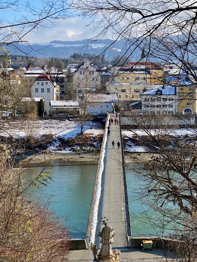 Ferienwohnung An Der Idyllischen Salzachschleife Naehe Salzburg 라우펜 외부 사진