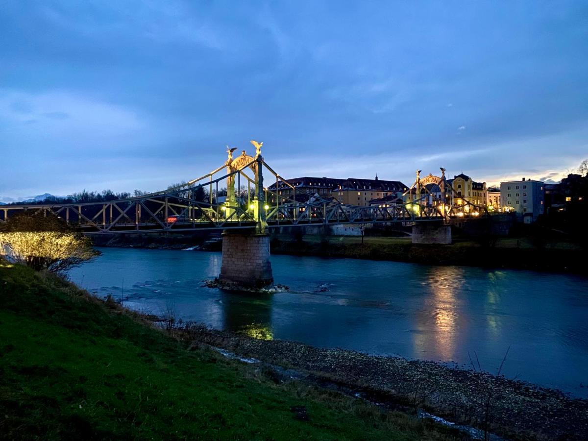 Ferienwohnung An Der Idyllischen Salzachschleife Naehe Salzburg 라우펜 외부 사진